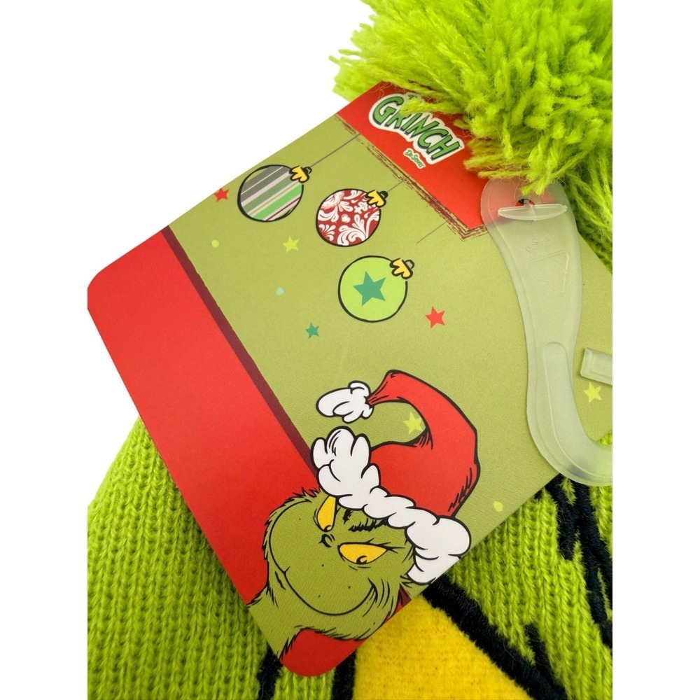 NEW How Grinch Stole Christmas Dr. Seuss Green Christmas Beanie Hat Heart Pom - Picture 3 of 9